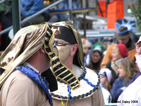 Mummer-08-001