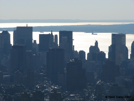 NYC-ESB-011