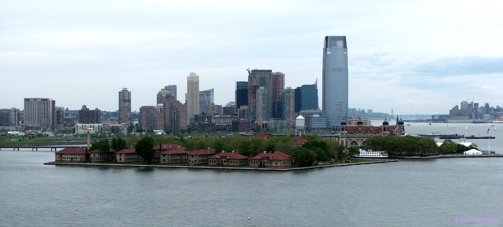 NYC-TheStatueOfLiberty074-1