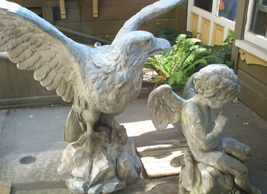 Statue