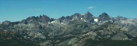 Mammouth view of Minarets 1